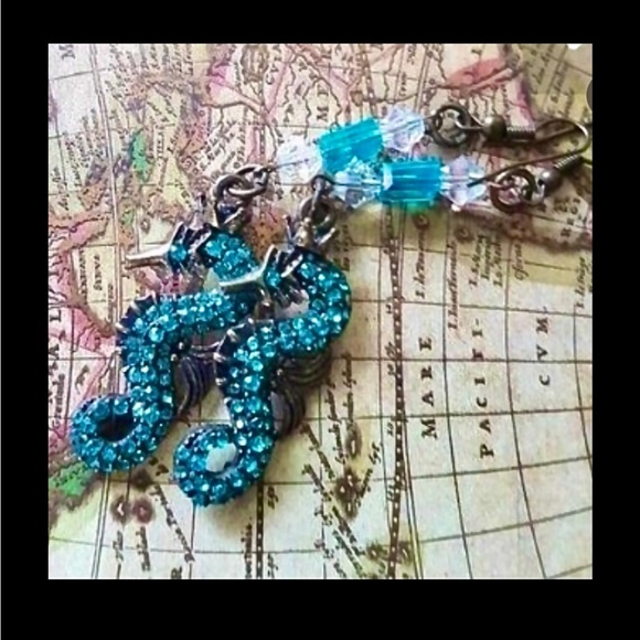 Seahorse earrings crystal paved aqua color for pierced ears NWT - Picture 9 of 12